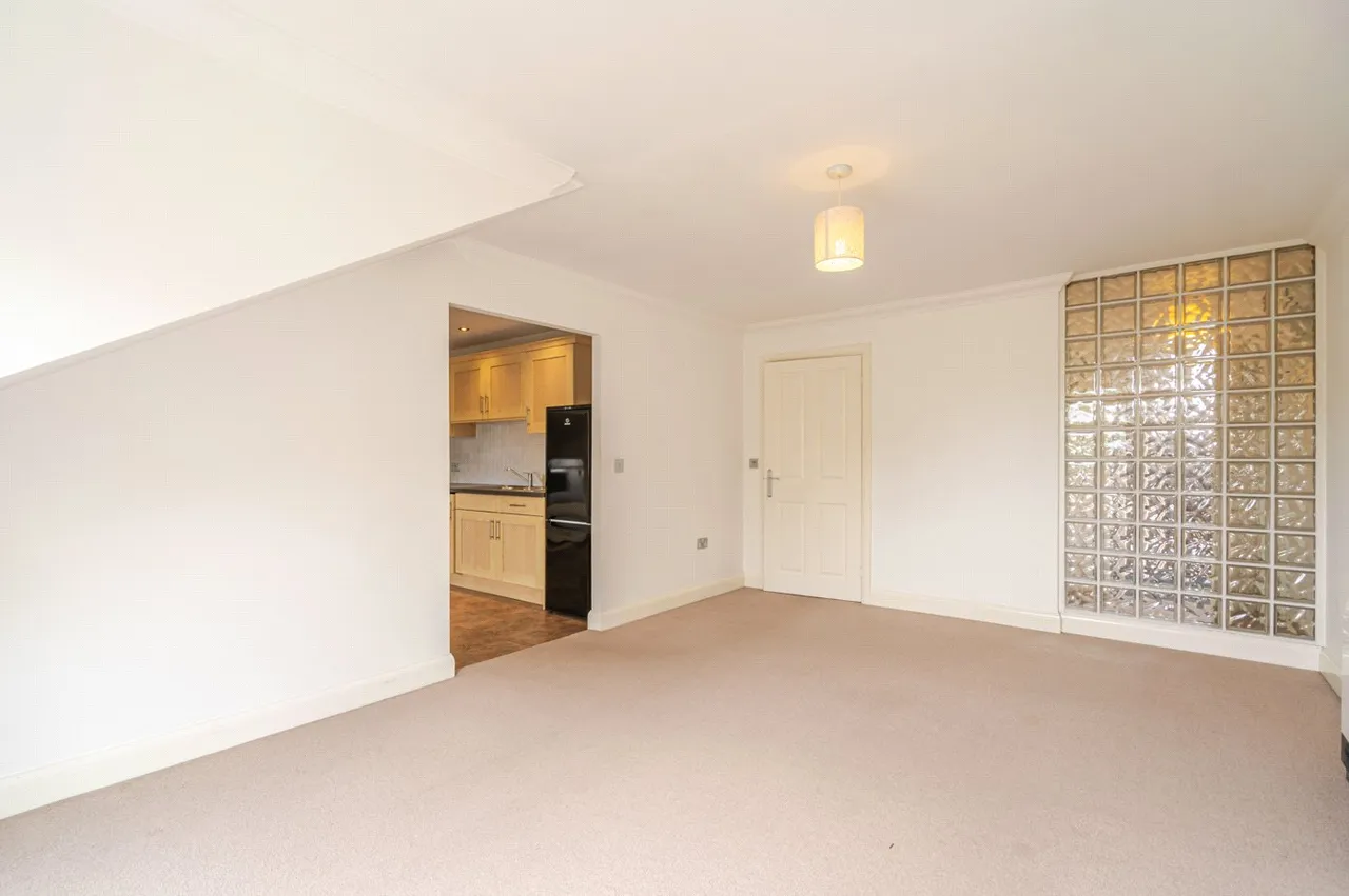 Linen Street, Warwick, Warwickshire, CV34, photo 2