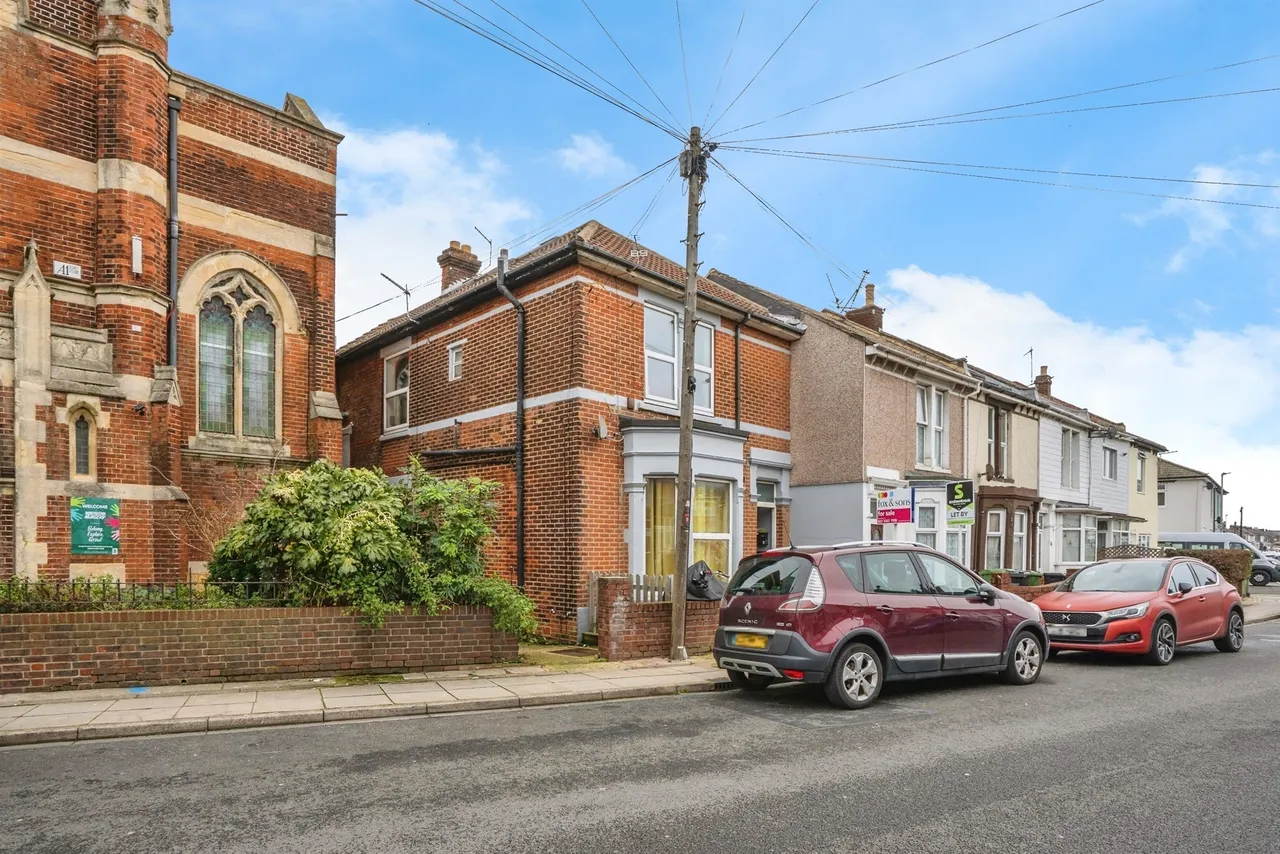Powerscourt Road, Portsmouth, PO2, photo 11
