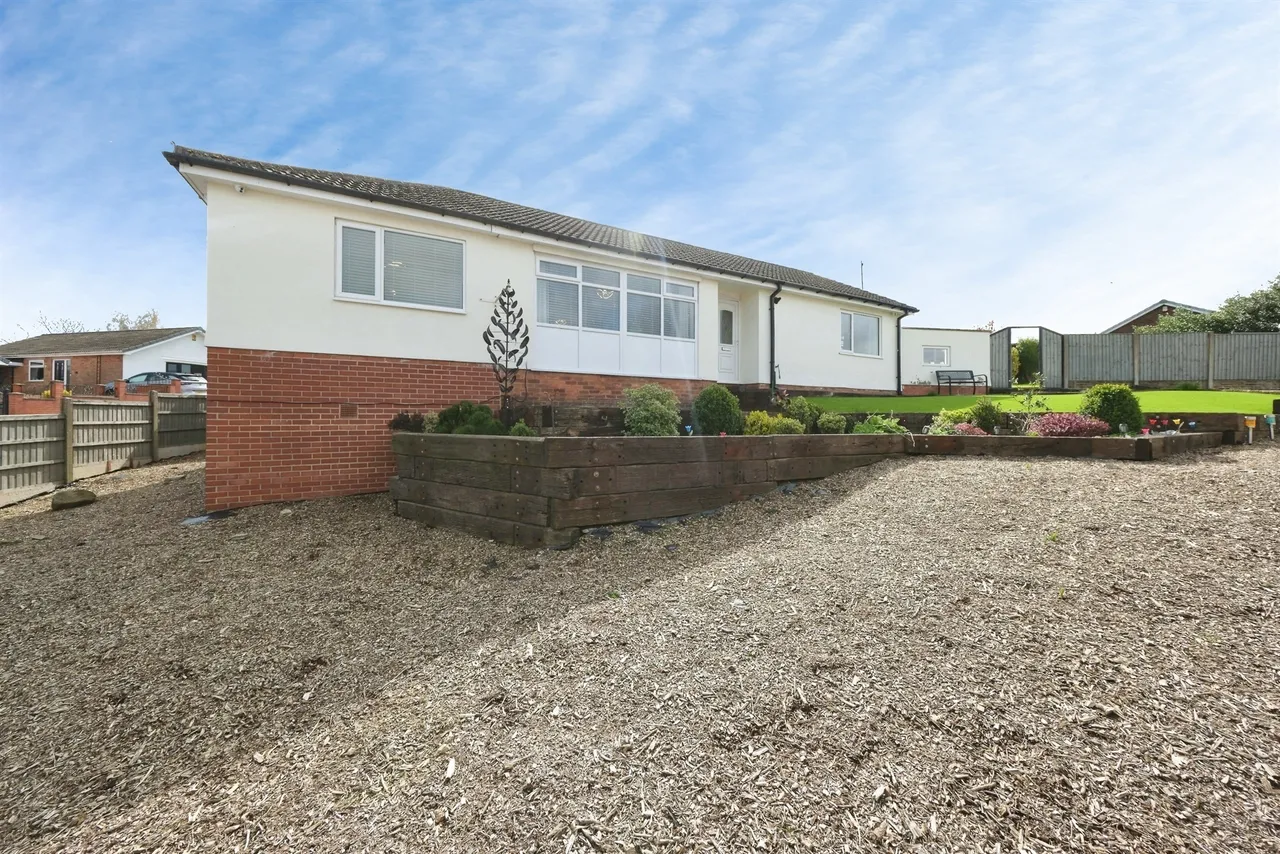 Keats Avenue, Sutton-In-Ashfield, NG17, photo 19