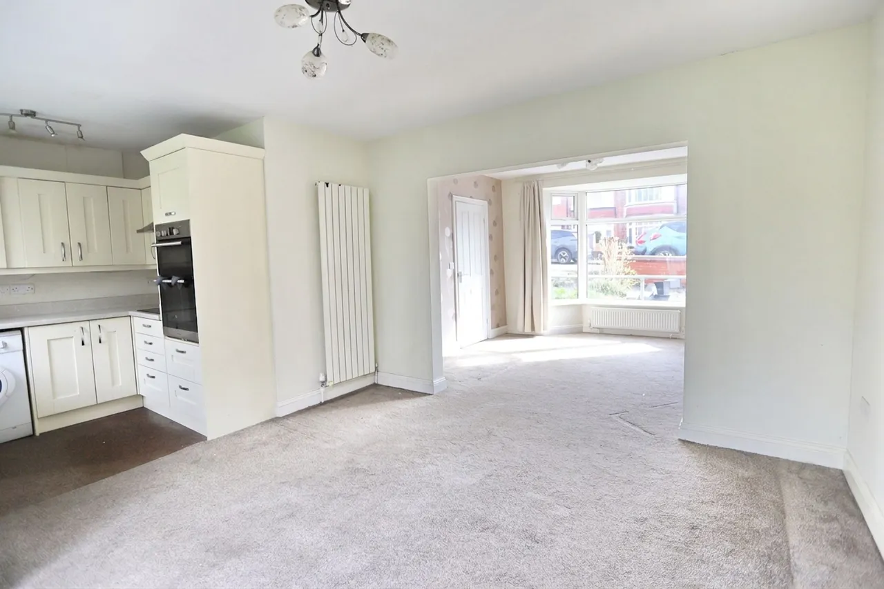 Ruskin Road, Prestwich, M25, photo 6