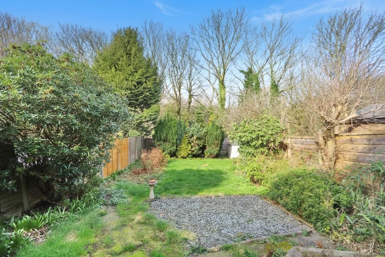 Ruskin Road, Prestwich, M25, photo 15