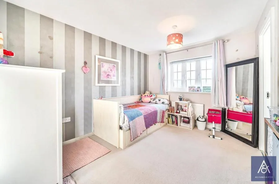 Otter Close, Brackley, NN13, photo 9