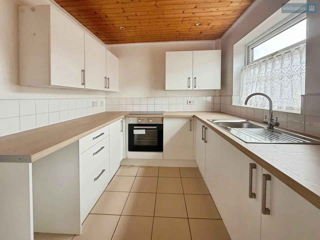 Myrtle Street, Crewe, CW2, photo 4