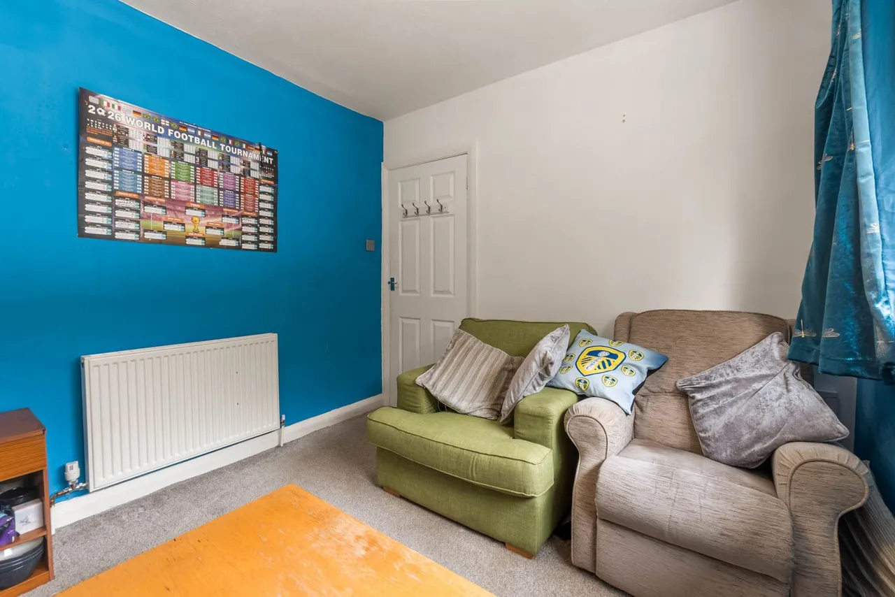 Saddleworth Road, Greetland, HX4, photo 6