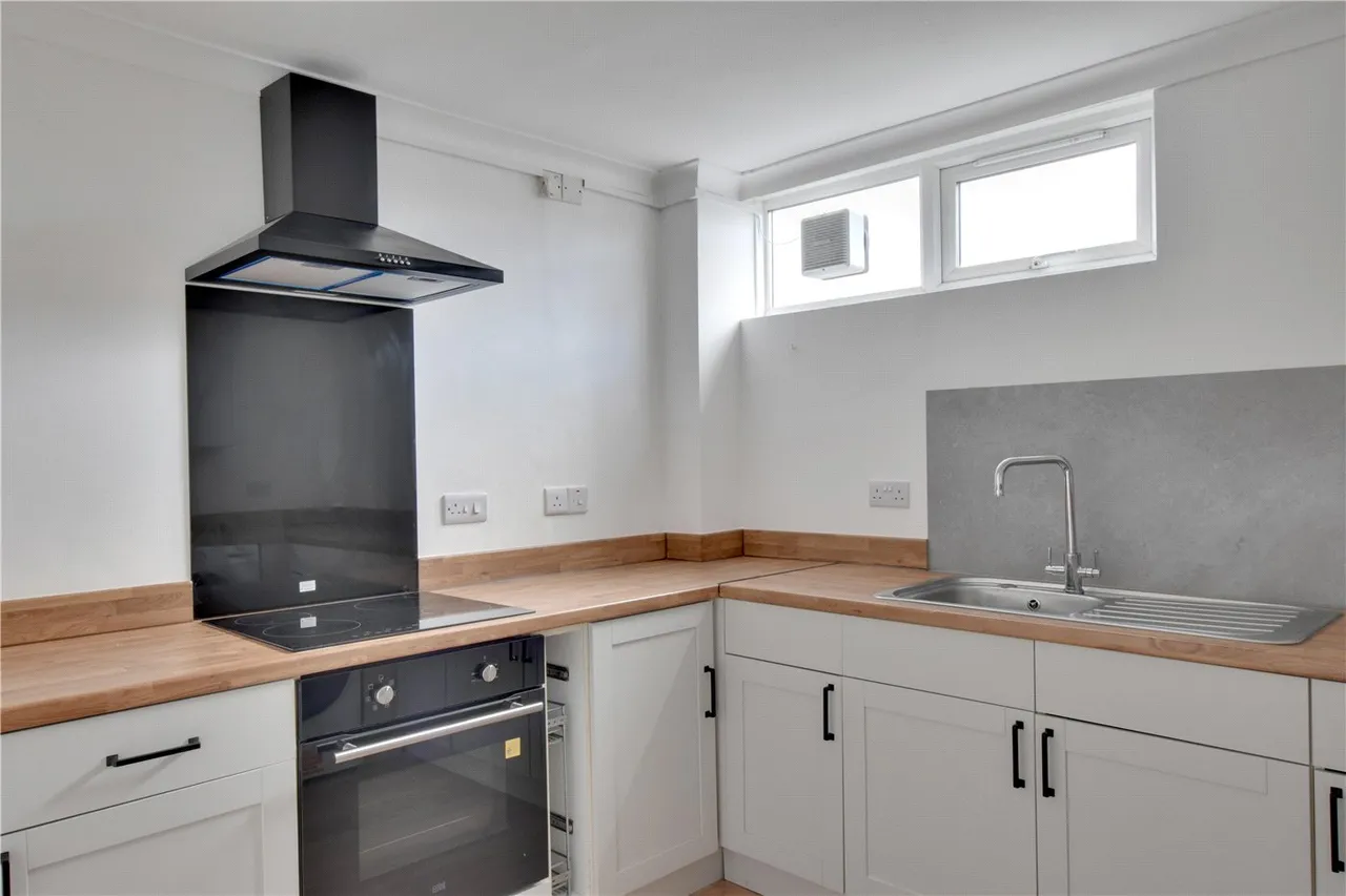 Burnt Ash Hill, Lee, London, SE12, photo 7