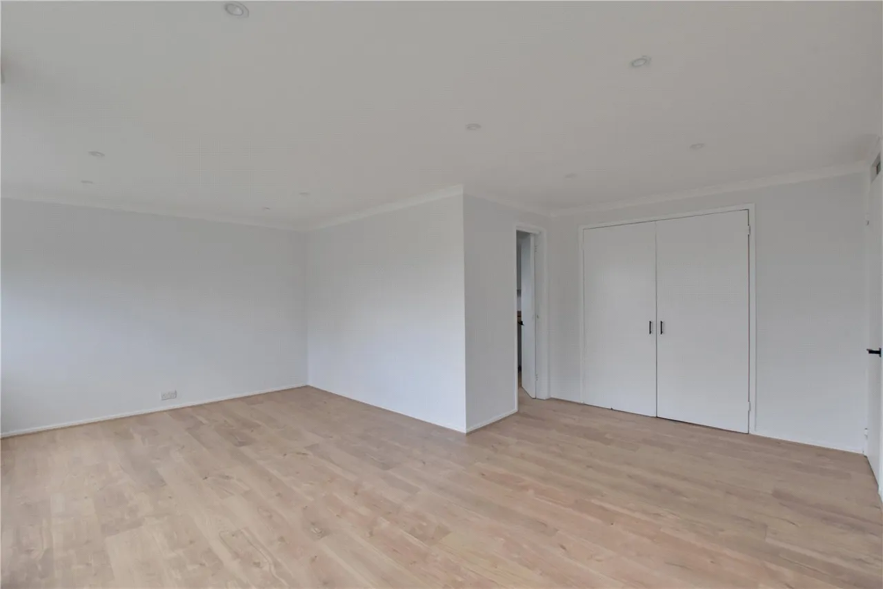 Burnt Ash Hill, Lee, London, SE12, photo 6