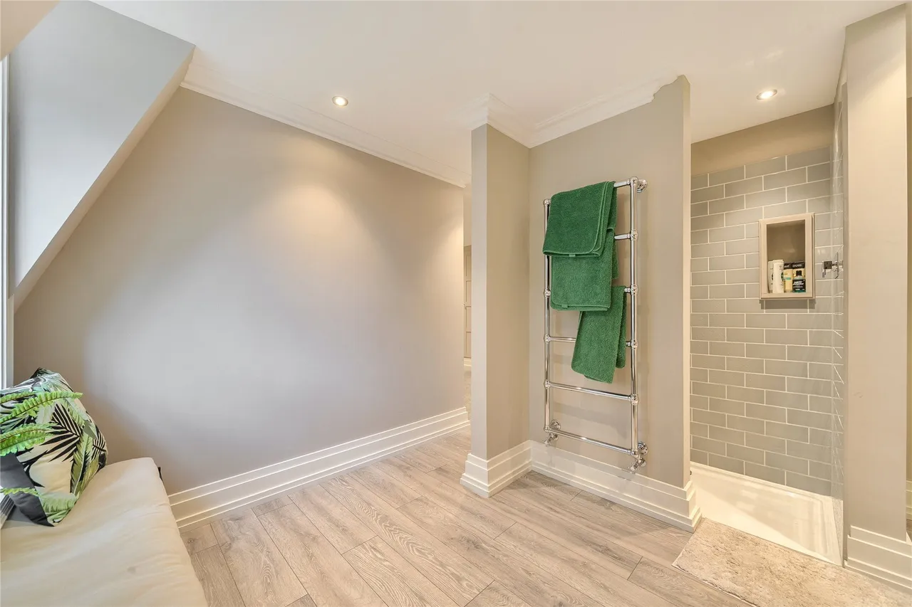 Yester Road, Chislehurst, BR7, photo 24