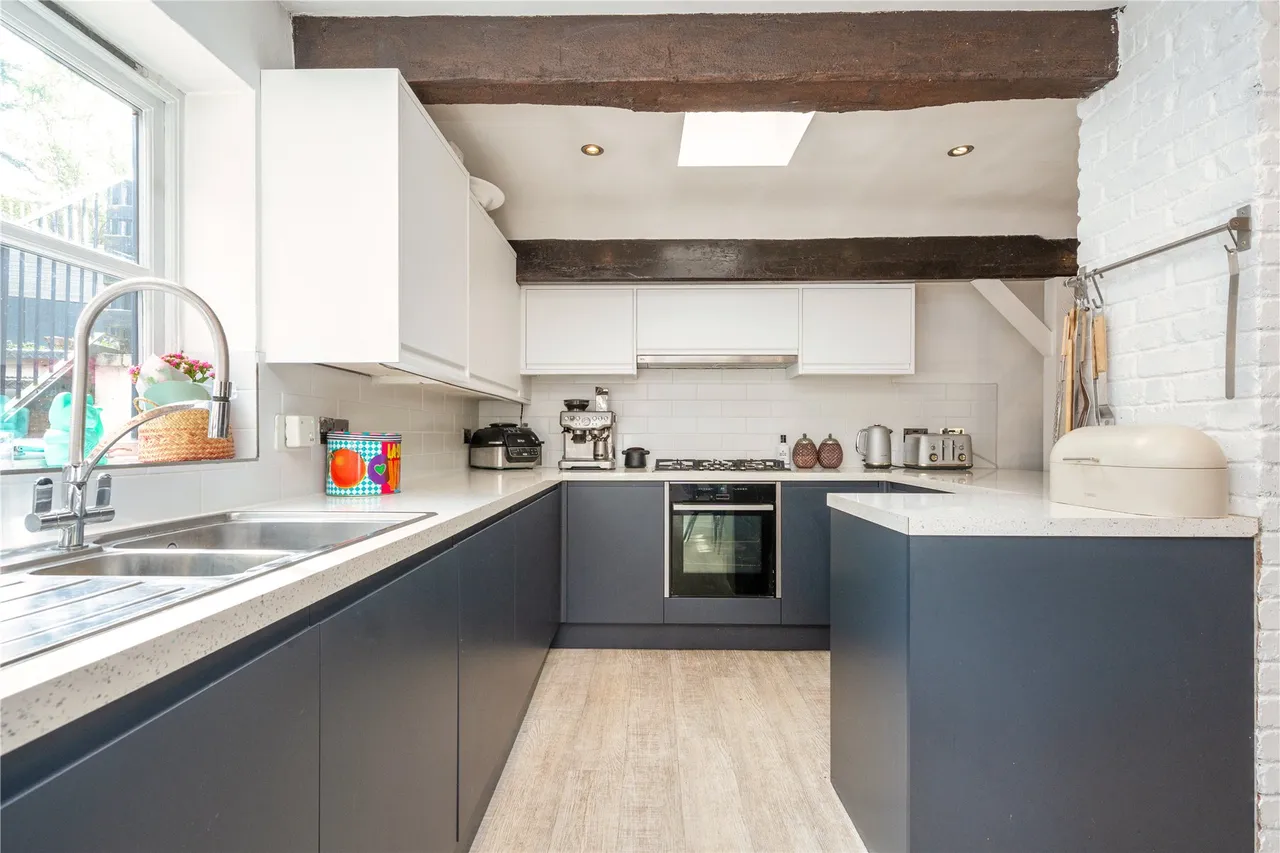 Hatch Farm Mews, Addlestone, KT15, photo 4