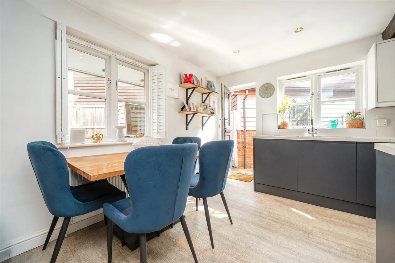 Hatch Farm Mews, Addlestone, KT15, photo 3