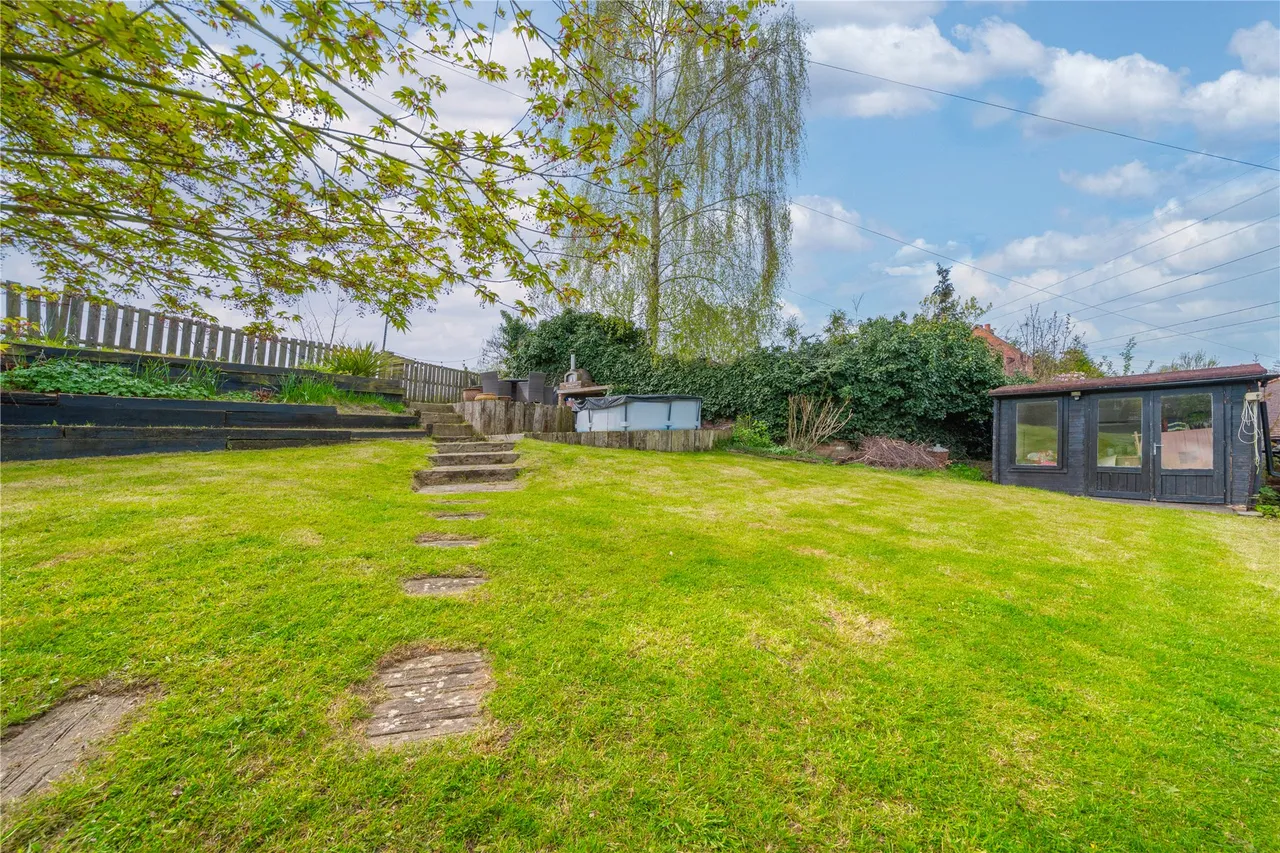 Hatch Farm Mews, Addlestone, KT15, photo 5