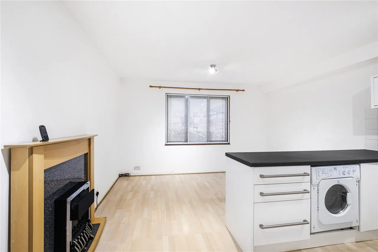 Newland Street, London, E16, photo 6
