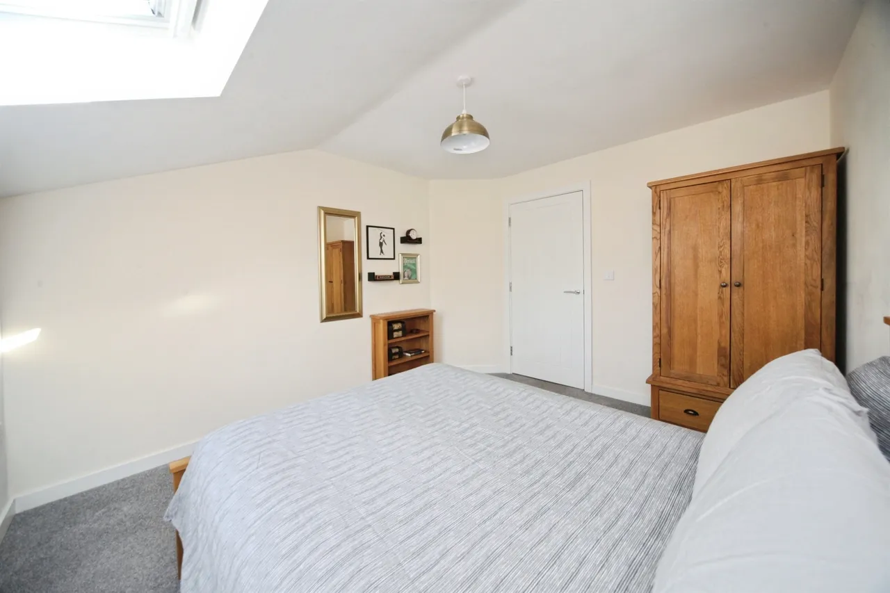 Empress Road, Luton, photo 5