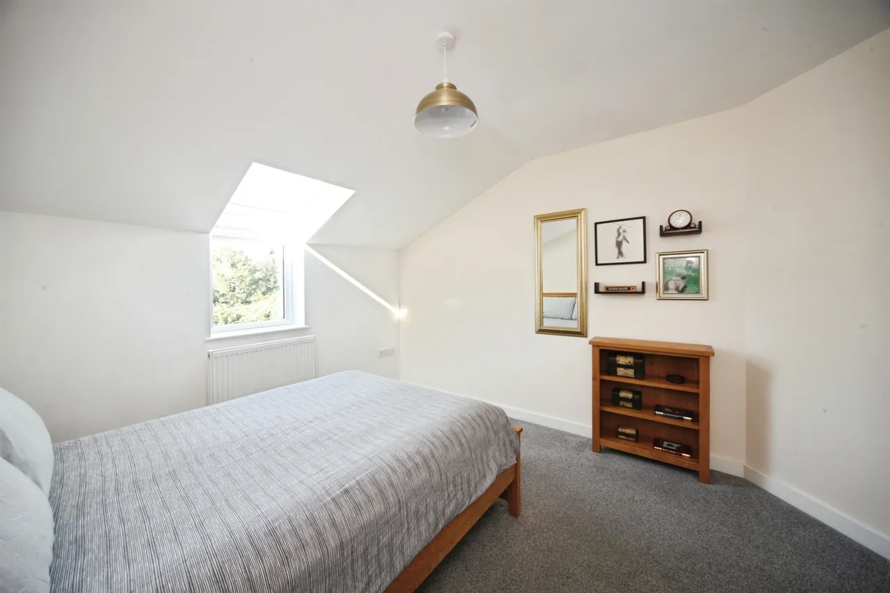Empress Road, Luton, photo 6