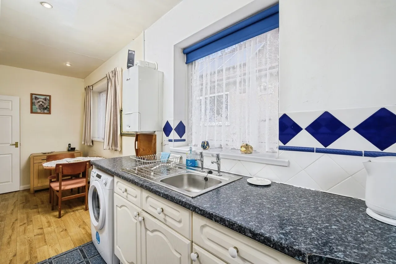 Vicarage Gardens, St Budeaux, PL5, photo 6