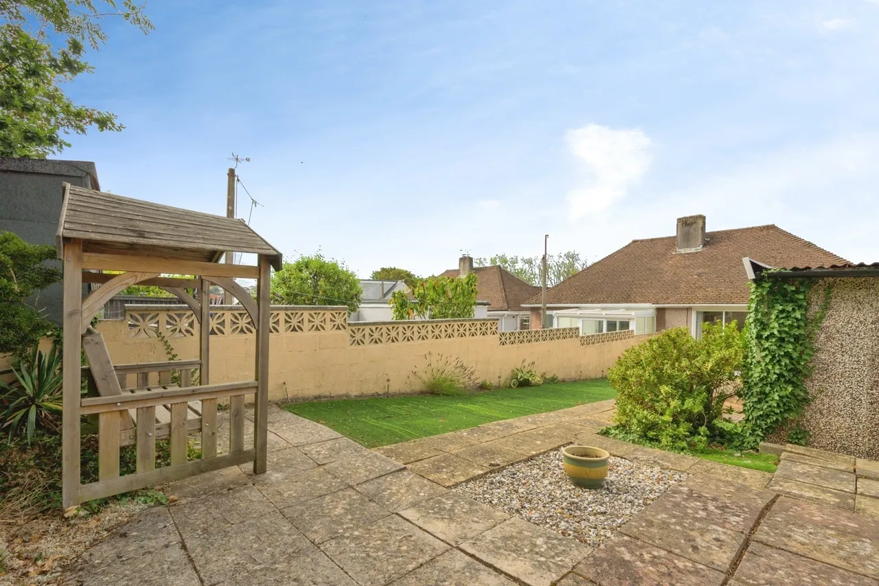 Vicarage Gardens, St Budeaux, PL5, photo 19