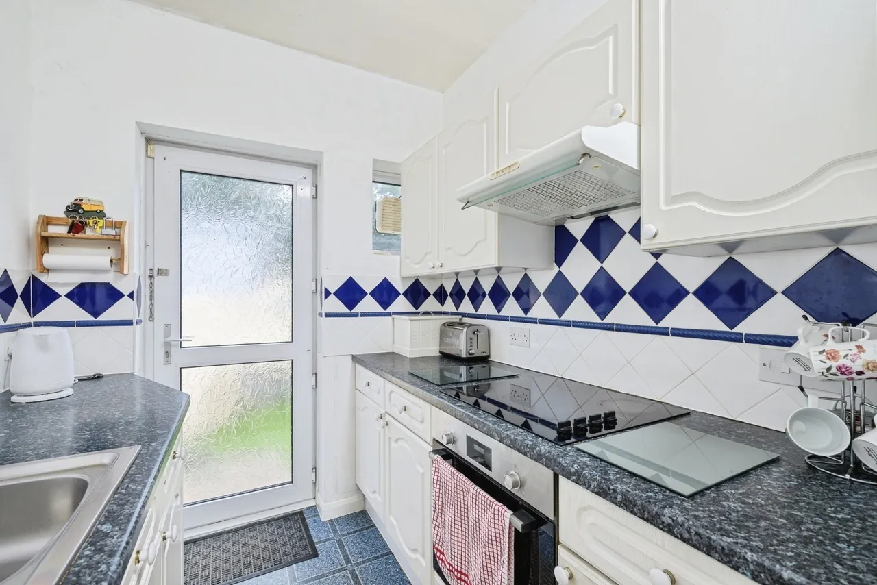 Vicarage Gardens, St Budeaux, PL5, photo 7