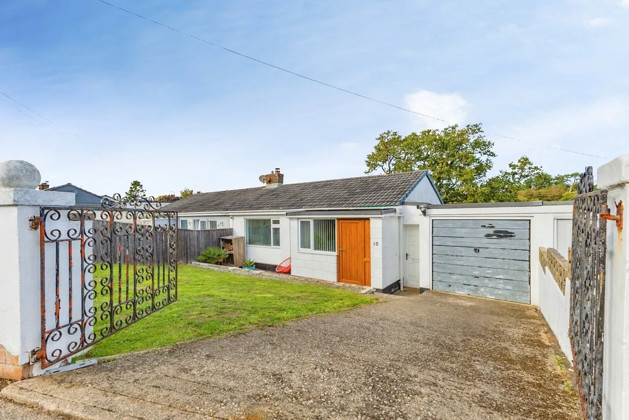 2 bed house for sale, Duchy Gardens, Preston, TQ3