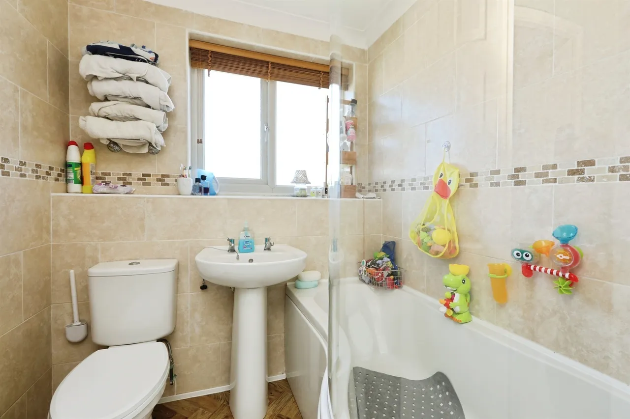 Woodhill Avenue, Gainsborough, DN21, photo 12