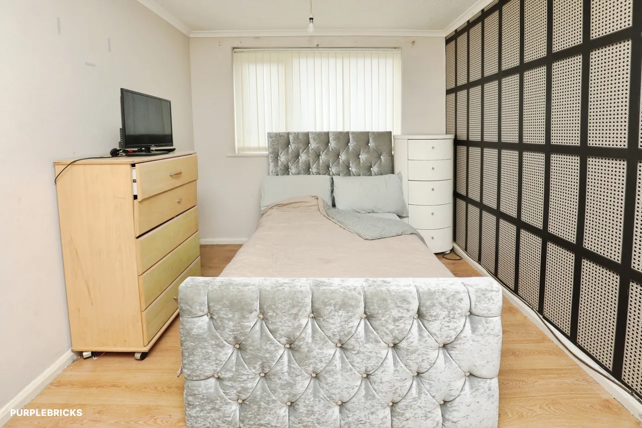 Windermere Drive, Liverpool, L33, photo 3