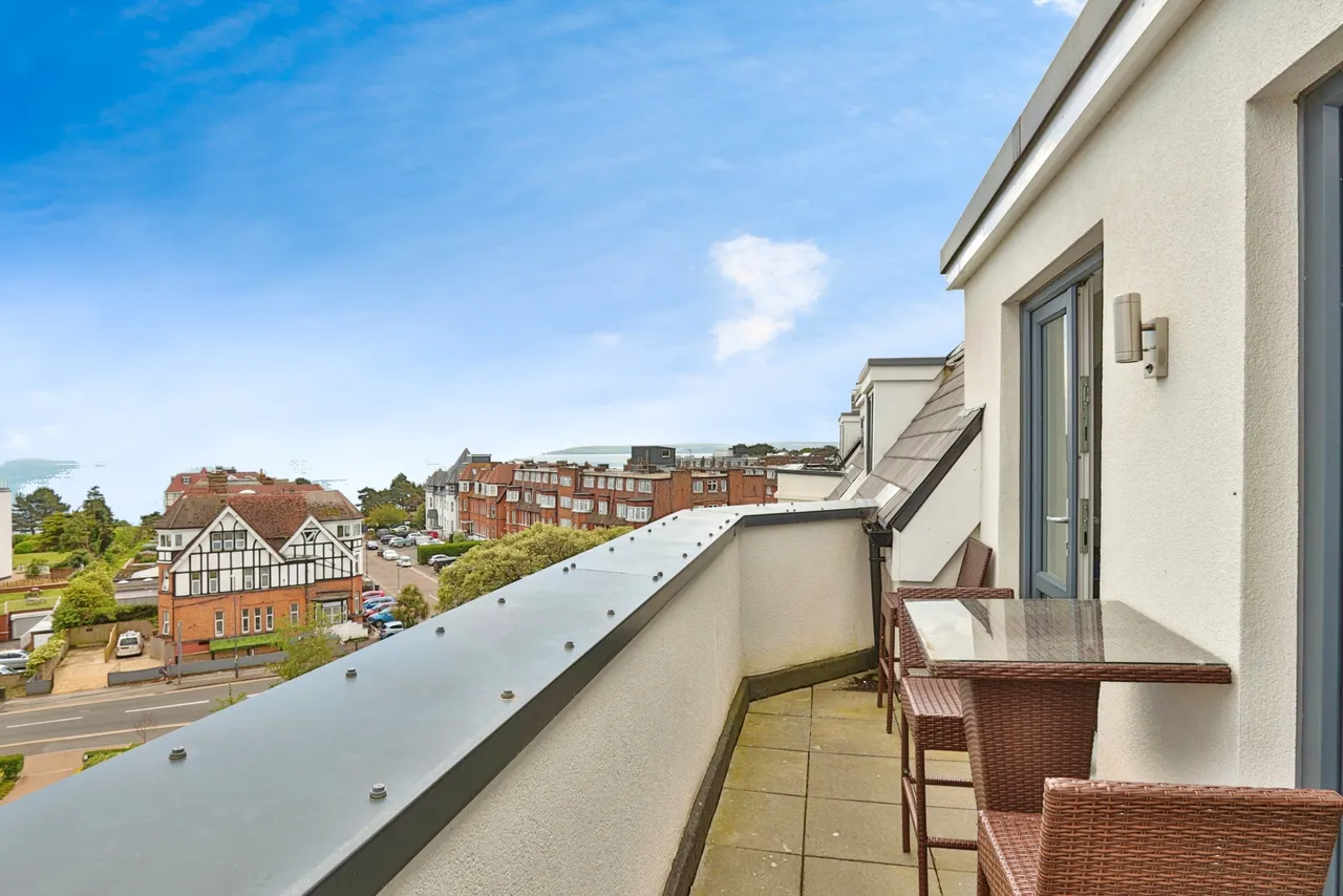 Bournemouth, BH2, photo 2