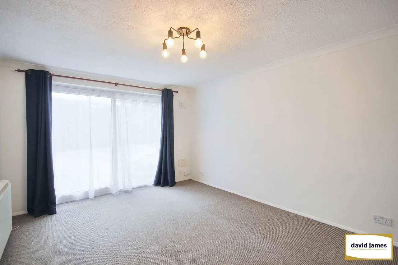 Dyke Drive, Orpington, photo 3