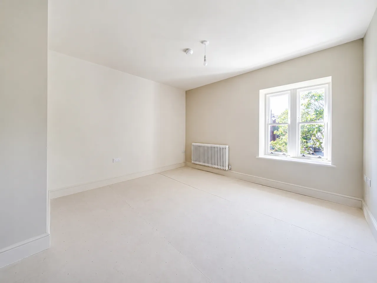 Ellis Close, Southsea, PO5, photo 4