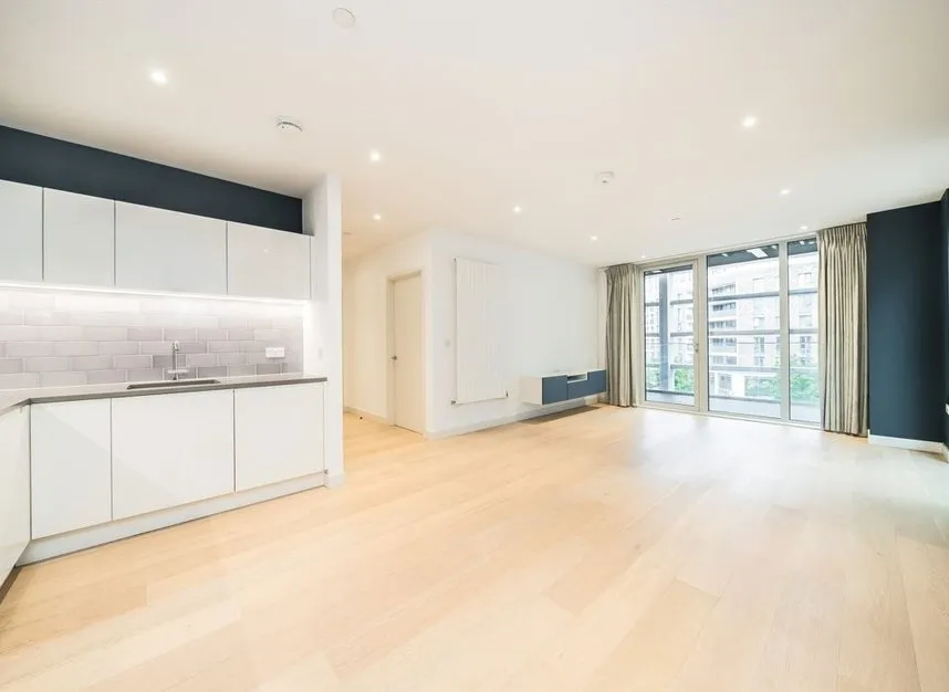 Royal Crest Avenue, Royal Wharf, E16, photo 6