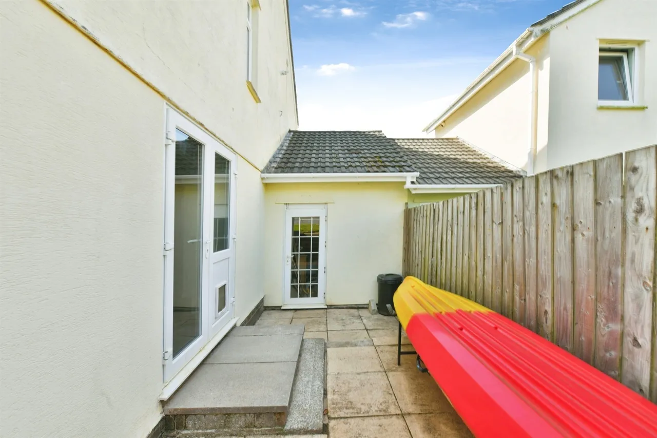 Tower Court, Lower Burraton, Saltash, photo 11
