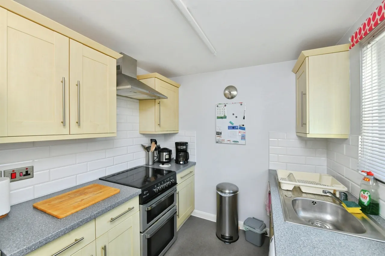 Tower Court, Lower Burraton, Saltash, photo 12