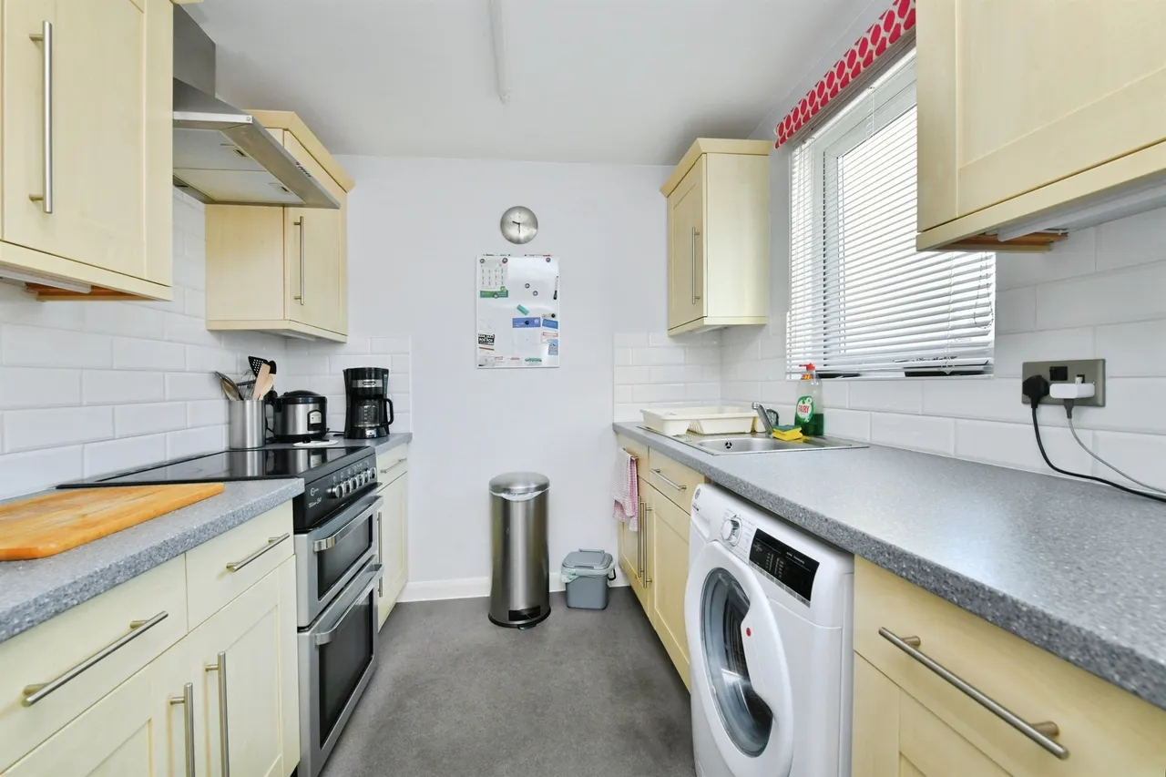 Tower Court, Lower Burraton, Saltash, photo 3