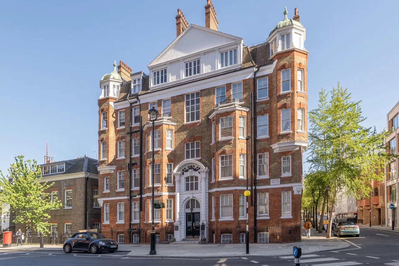 2 bed flat for sale — 10a Greycoat Gardens, Greycoat Street, London