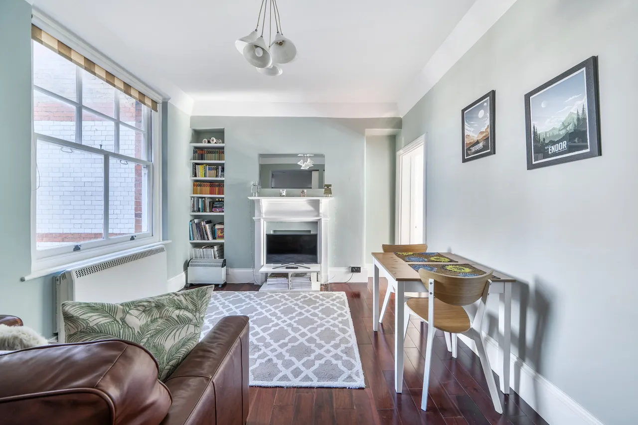 10a Greycoat Gardens, Greycoat Street, London, photo 2