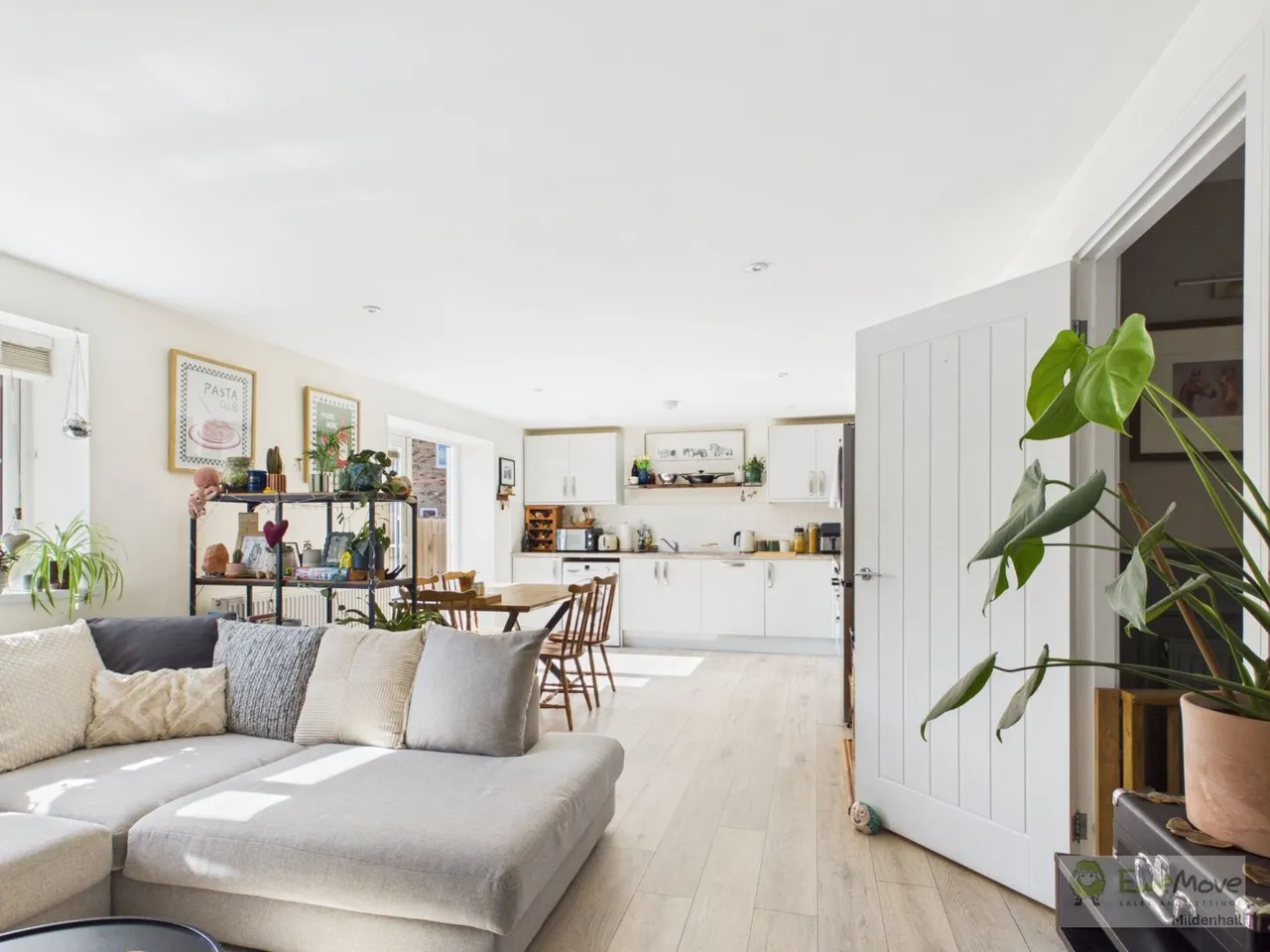 2 bed flat for sale, Druids Close, Beck Row, IP28