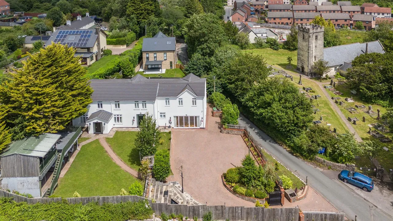Church Road, Old St. Mellons, CF3, photo 31