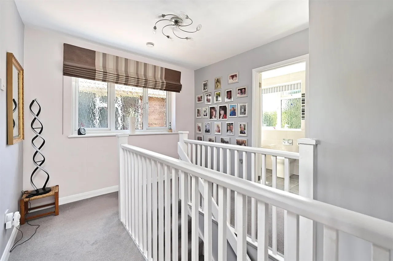 Michaelmas Close, Yateley, Hampshire, GU46 6BZ, photo 12