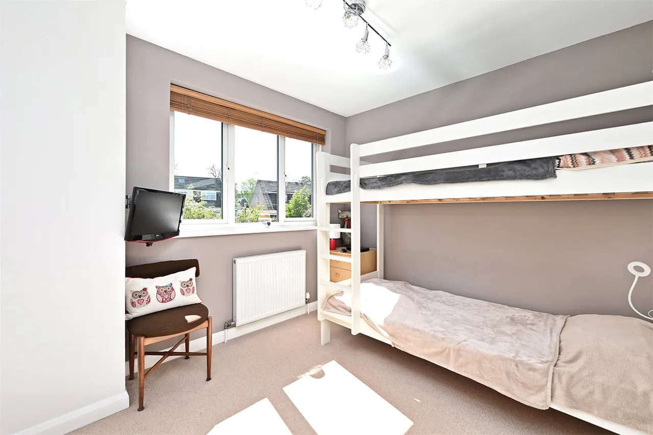 Michaelmas Close, Yateley, Hampshire, GU46 6BZ, photo 16