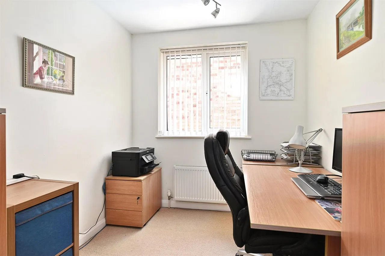 Michaelmas Close, Yateley, Hampshire, GU46 6BZ, photo 14