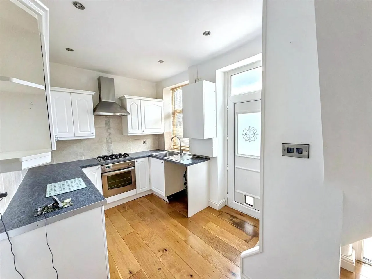 North Street, Silsden, BD20 9PE, photo 6