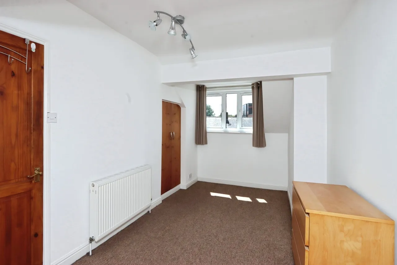 Arnside Road, Sheffield, S8, photo 9
