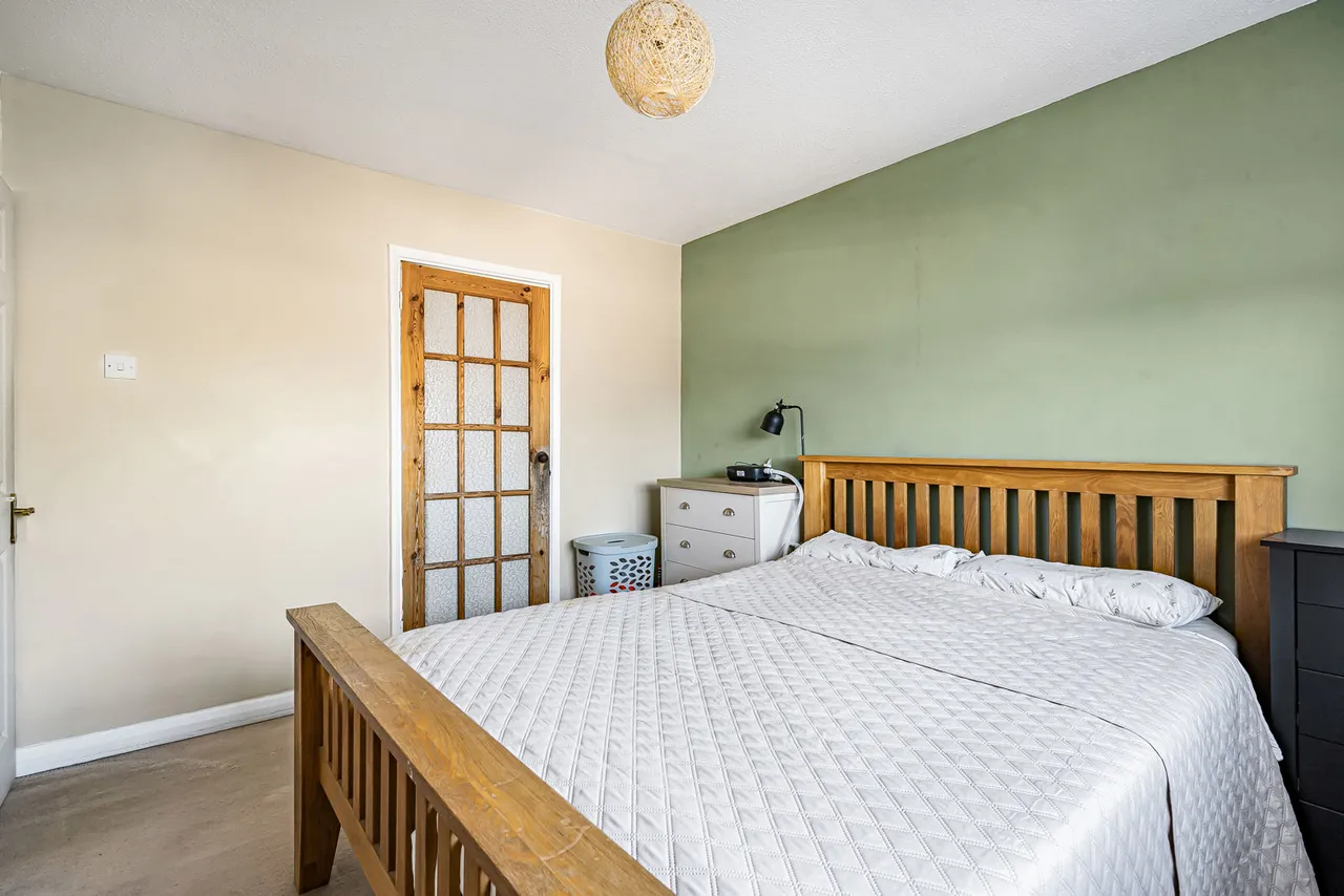 Highclere Road, Aldershot, GU12, photo 8