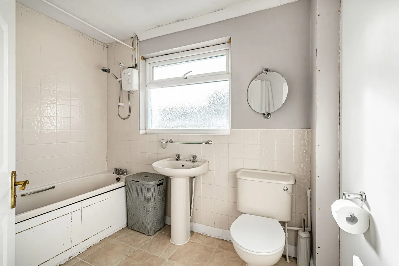 Highclere Road, Aldershot, GU12, photo 11