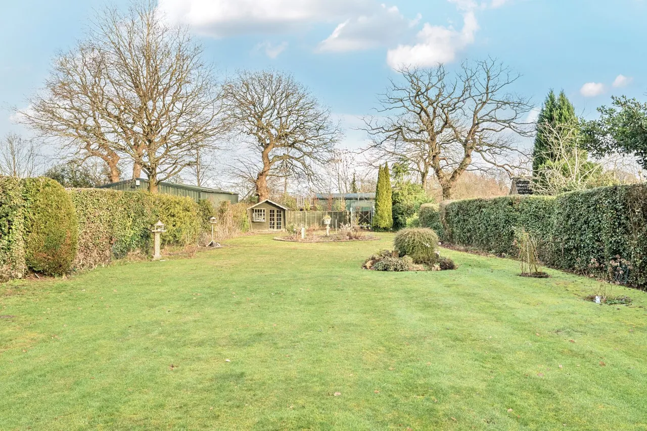 5 bed house for sale, Stratford Road, Hockley Heath, B94