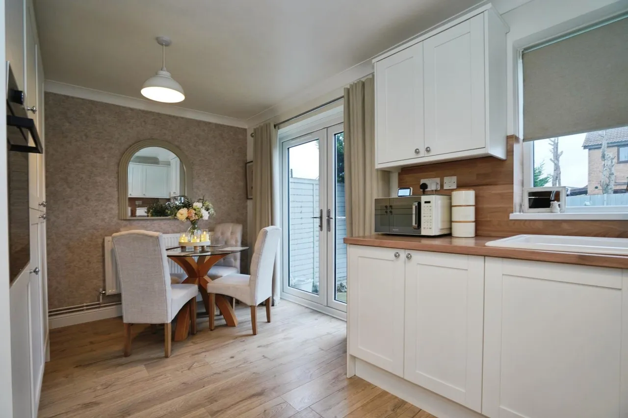 Ferndown Drive, Immingham, DN40, photo 9