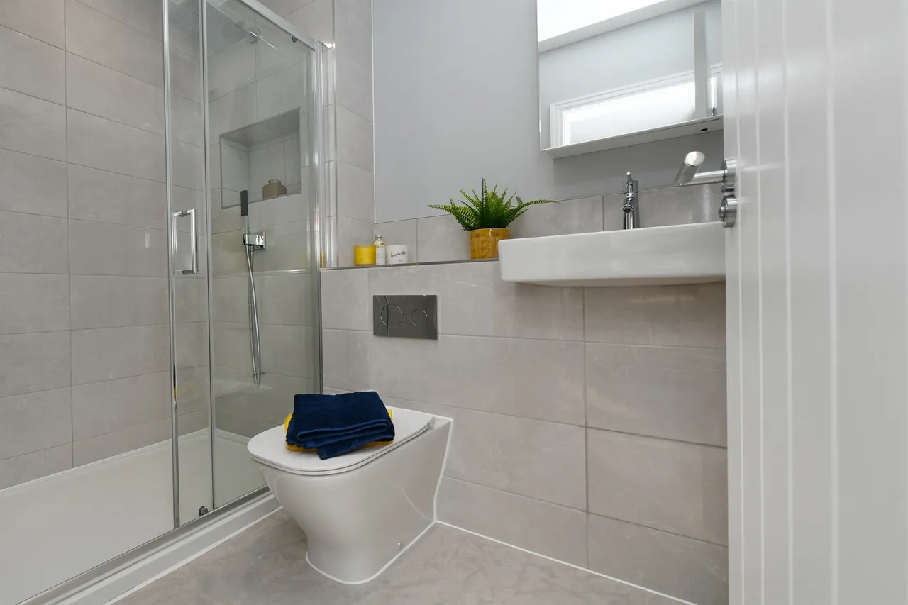 Hawthorn Close, Main Road, Bicknacre, Chelmsford, photo 11
