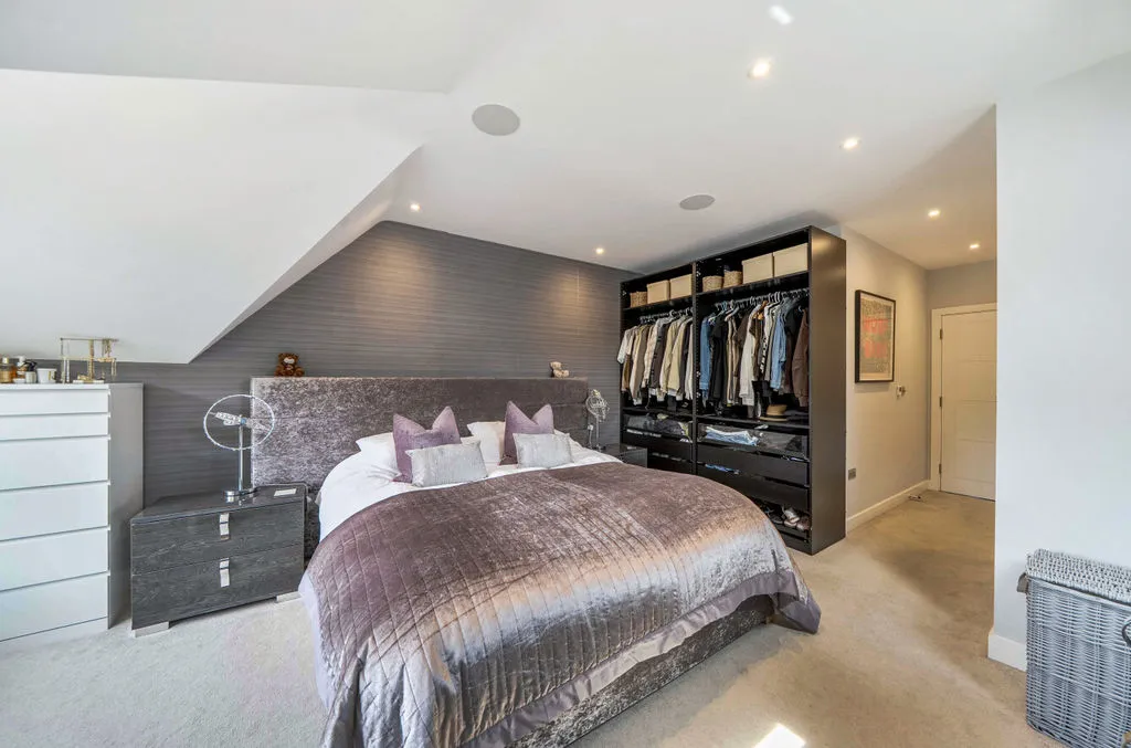 4 Church Road, Kenley CR8 5DU, photo 9