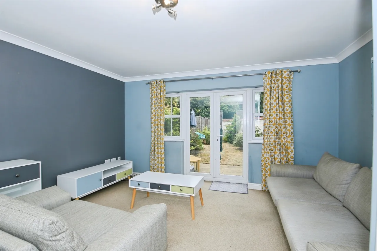 Scott Drive, Yaxley, Peterborough, photo 7