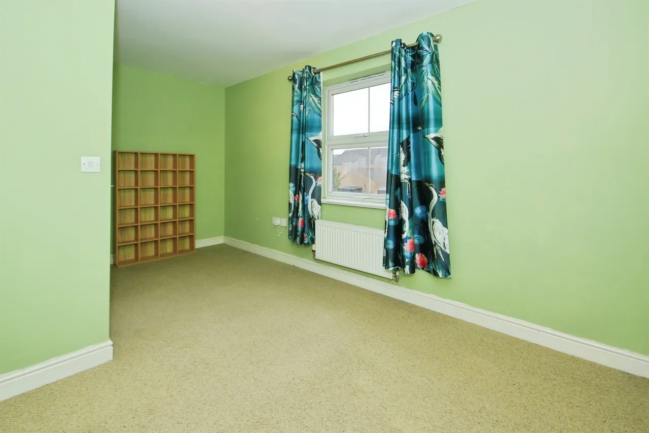 Scott Drive, Yaxley, Peterborough, photo 10