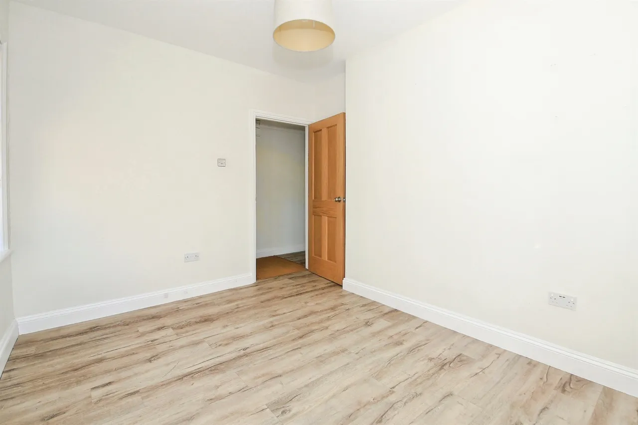 Oundle Road, Peterborough, photo 6