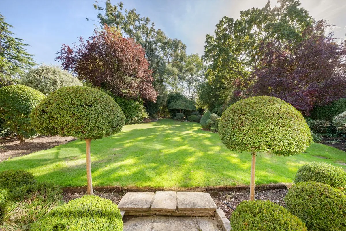 Neville Drive, London, N2, photo 24