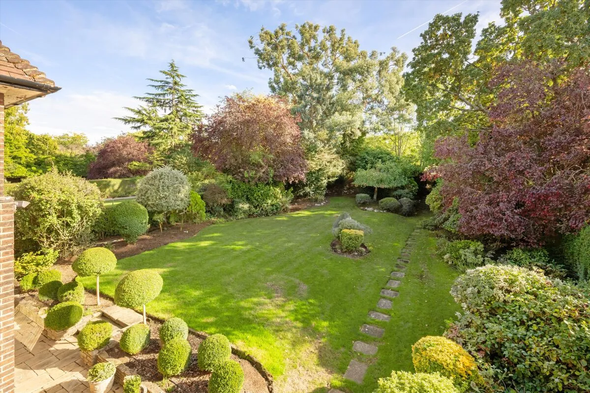 Neville Drive, London, N2, photo 25